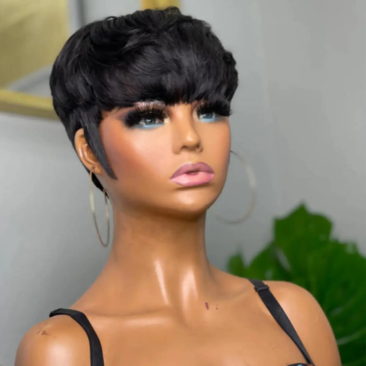 Showreal Human Hair Wig Textured Cut Pixie Wig Quick Wave Short Layered Pixie Cut Wig Quick Wave Textured Cut Wig Human Hair Easy to Wear Fashionable Versatile Designed for Black Women Perfect for Work, Party or Casual